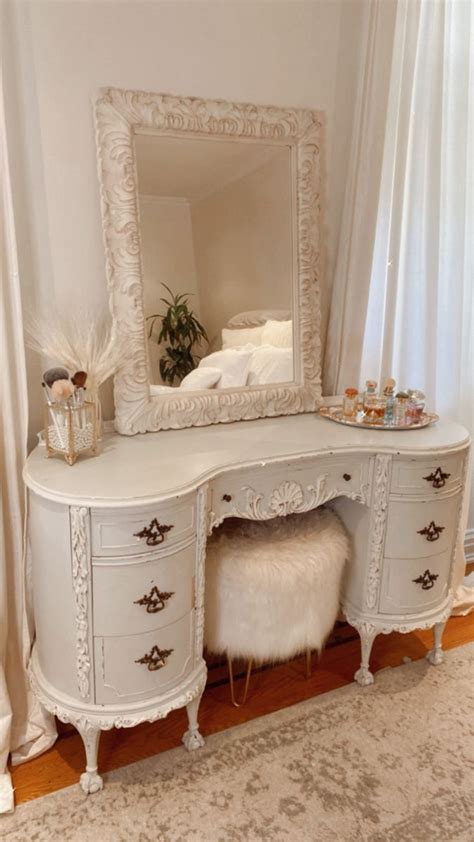 Used Bedroom Vanities