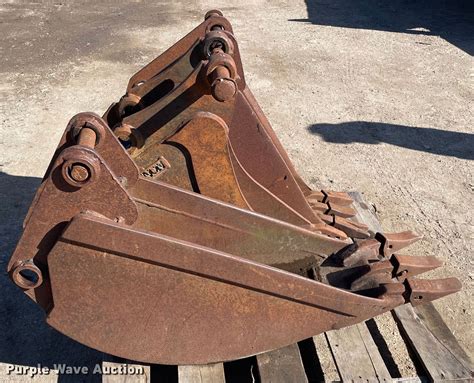 Used Jcb Backhoe Buckets