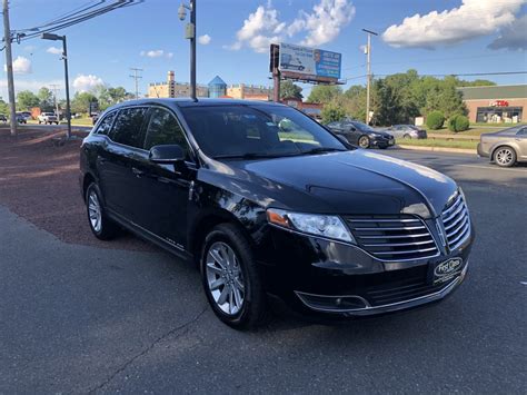 used lincoln mkt car for sale near me