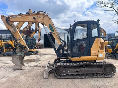 Used Midi Excavators
