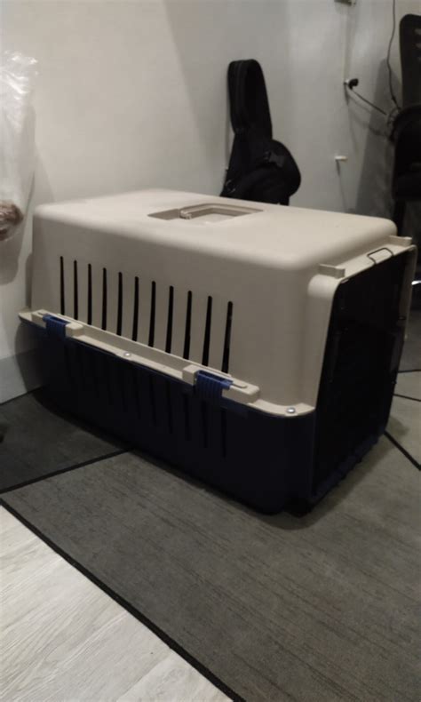 Used Pet Carrier Medium