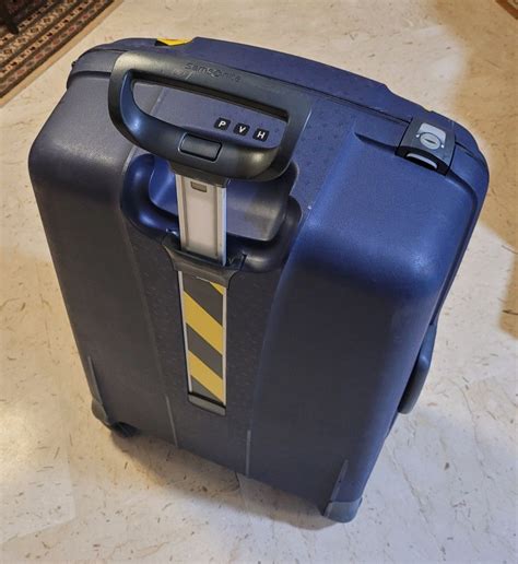 Used Samsonite Hard Shell Suitcase