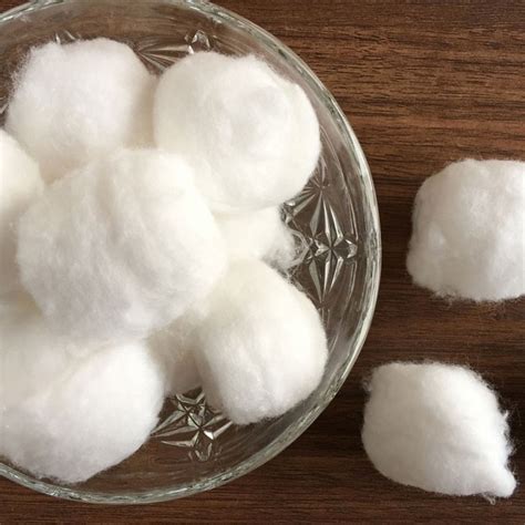 Uses Of Cotton Wool