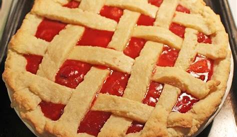 Strawberry Rhubarb Pie Recipe - Saving Room for Dessert
