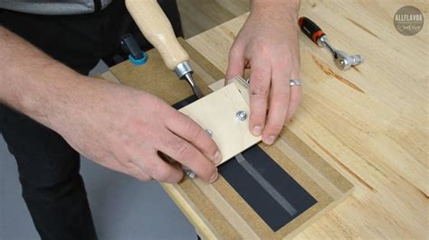 Using A Chisel Sharpening Jig