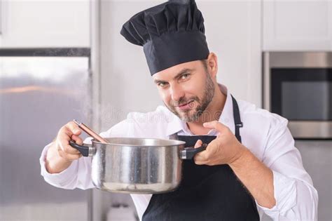 Using A Pot As A Pan
