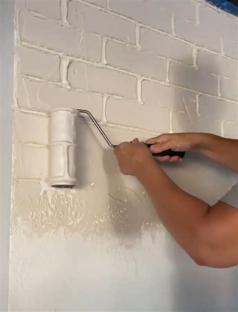 Using A Roller To Texture Drywall