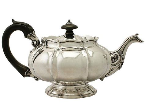 Using A Silver Teapot
