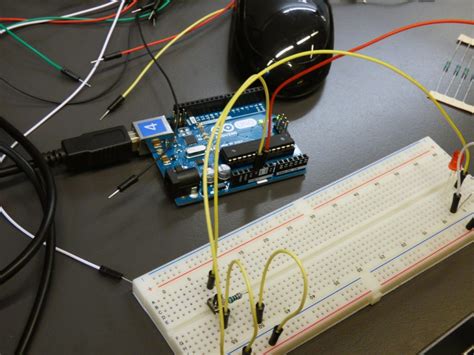 using arduino ide serial monitor with led