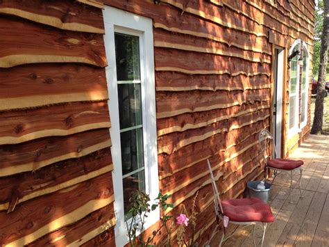 home.furnitureanddecorny.com:using cedar slabs for siding