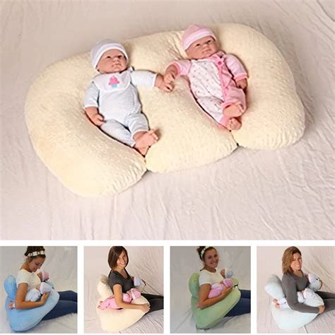 Using Pillows For Newborns