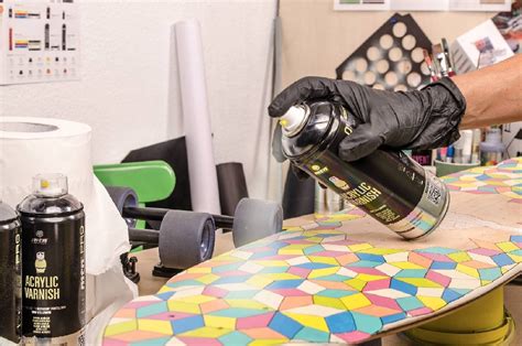 Using Varnish As Primer