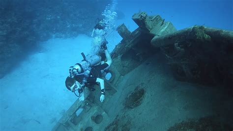 USS Kittiwake Dive, Grand Cayman YouTube