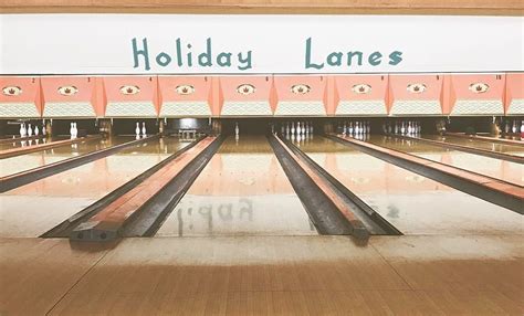 utah bowling alley break in holiday lanes