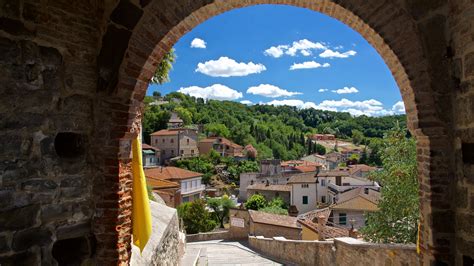 vacation rentals in perugia italy