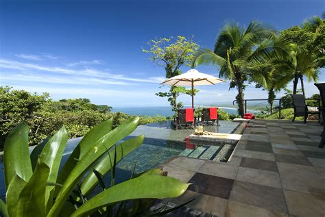 vacation villas in costa rica with pool