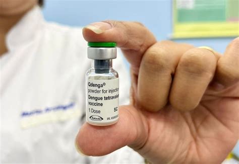 vacina dengue fabricante