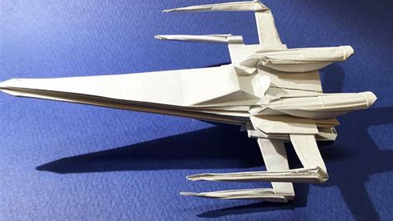 **Star Wars Origami: Easy Techniques for Creating Iconic Spaceships**