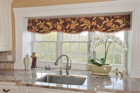 Valance Styles For Kitchen Windows