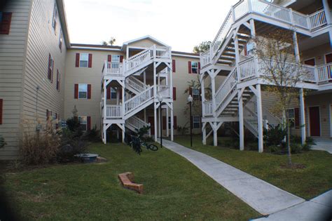 valdosta apartments for college students