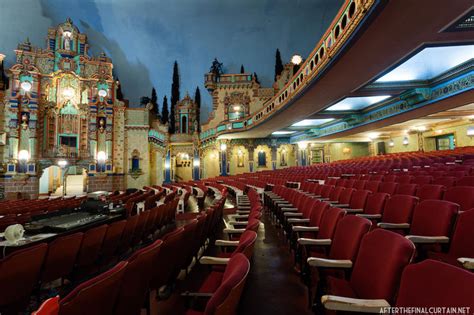 valencia movie theater