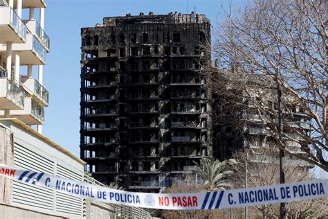 valencia spain building fire