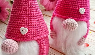 Valentine Crochet Gnomes Free Pattern