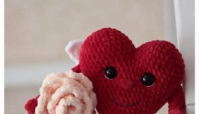Valentine Crochet Plushies