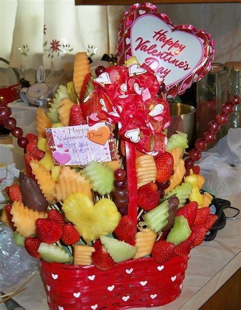 Fine Fettle Valentine Fruit Bouquets