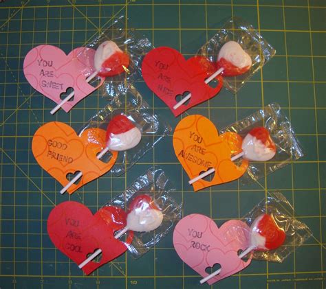 Simple Cricut Valentine's Day Cards That You Can Make Last