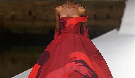 Valentino Dress 2022 Spring Couture Fashion Show The Impression