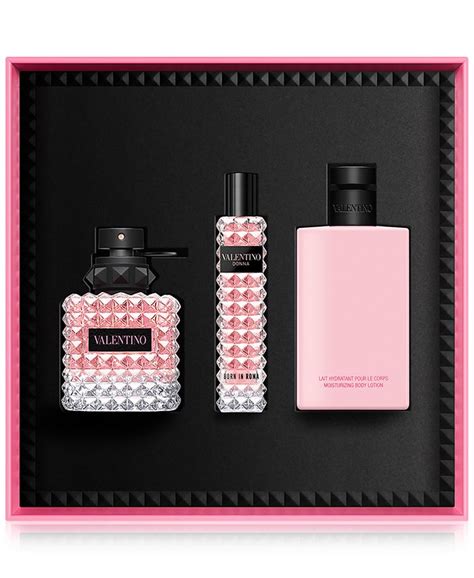 valentino born in roma perfume gift set