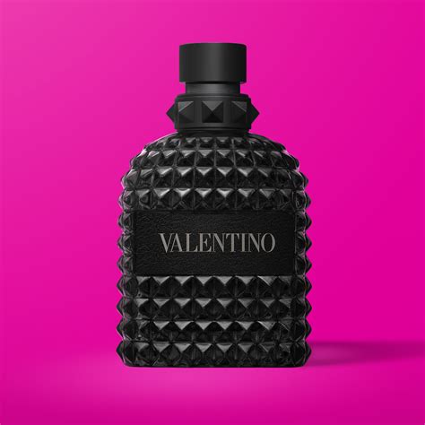valentino born in roma rockstud