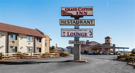 valle az hotels with pool