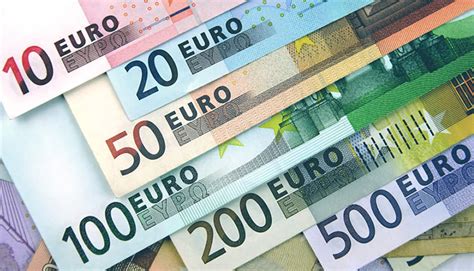 valor euro noviembre 2021