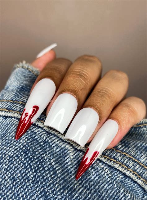 Vampire Nails