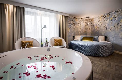 van der valk hotelkamer met jacuzzi