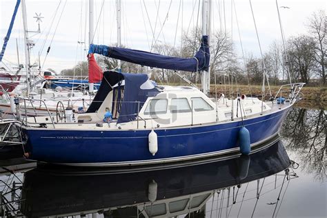 Vancouver 34 Pilothouse