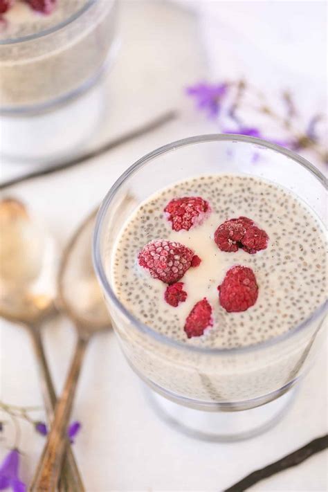 Vanilla Bean Chia Pudding