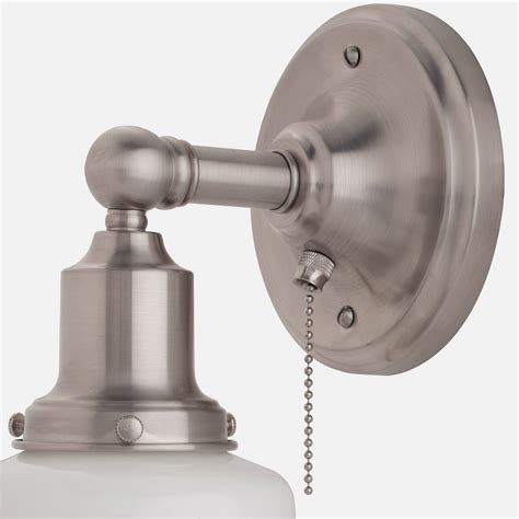 Vanity Light With Pull Chain