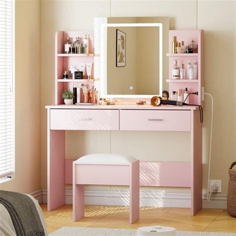 Vanity Set With Mirror Target