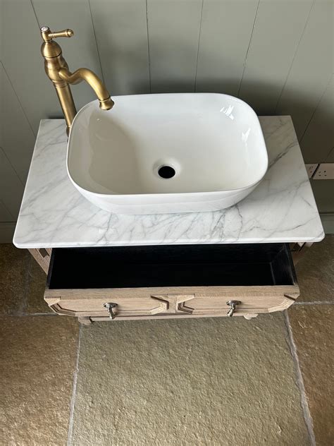 Vanity Unit With Marble Sink