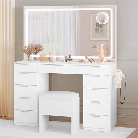Stylish and Practical: Upgrade Your Vanity Game with a Vanity Bench