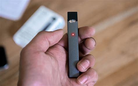 Vape Pen Flashing Red Light