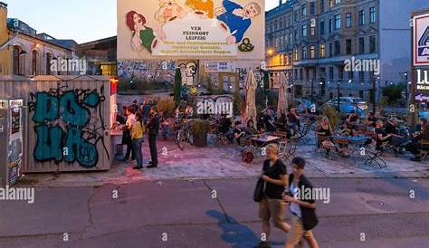 Beer garden under Loeffelfamilie VEB Feinkost, Leipzig