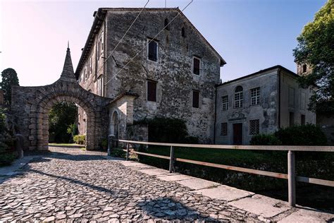 vecchio castello di borgo