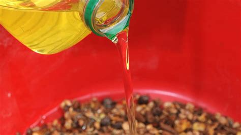 Veg Oil For Horses