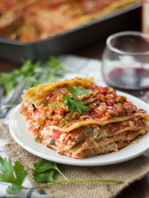 vegan mushroom and lentil lasagne