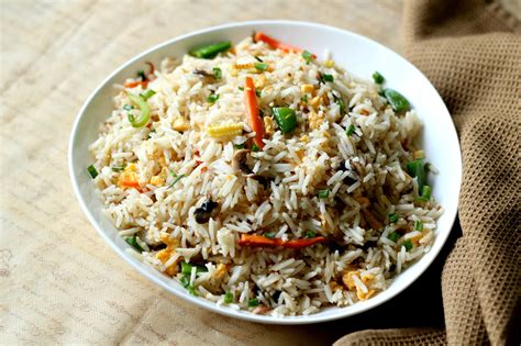 Make Vegetable Fried Rice without Soy Sauce & Egg Top Sri Lankan Recipe