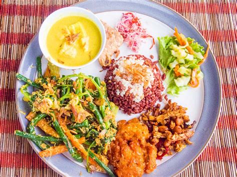 vegetarian restaurants in ubud bali